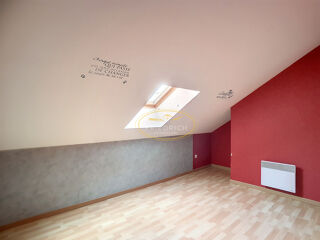  Immeuble à vendre 243 m²