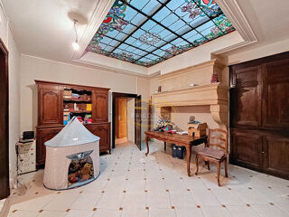  Maison � vendre 9 pi�ces 185 m�