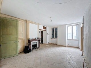  Immeuble � vendre 760 m�