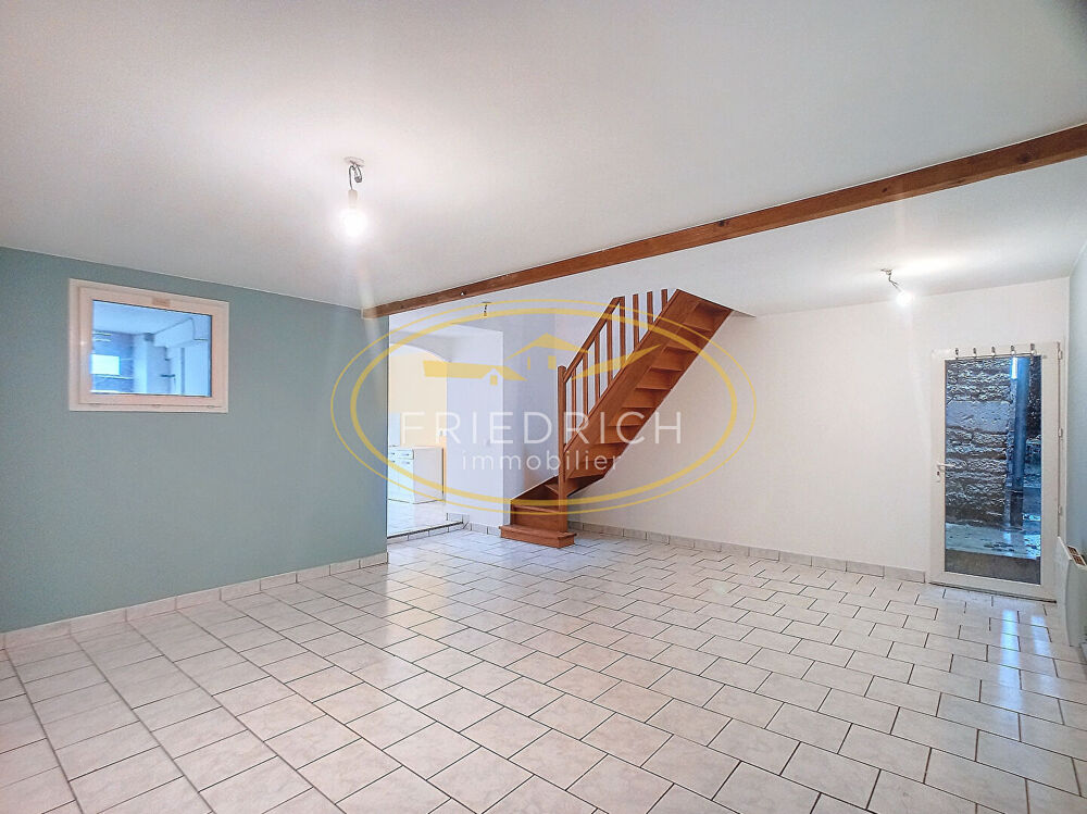 Location Appartement APPARTEMENT DUPLEX Type F4 avec garage Treveray