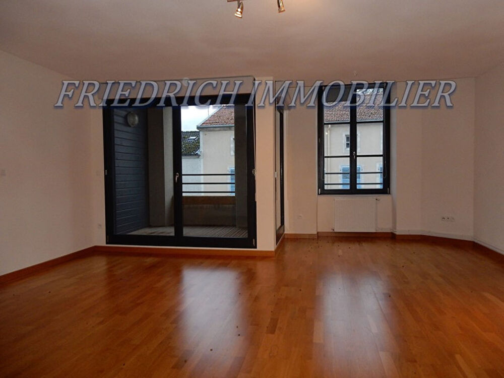 location Appartement - 4 pièce(s) - 94 m² Gondrecourt-le-Château (55130)