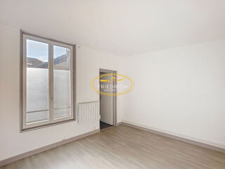  Appartement à louer 1 pièce 22 m²