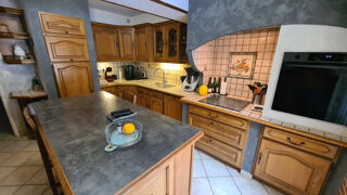  Maison � vendre 7 pi�ces 218 m�