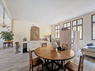 Propriété/château à vendre 8 pièces 416 m²