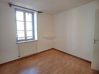  Appartement � louer 3 pi�ces 79 m�