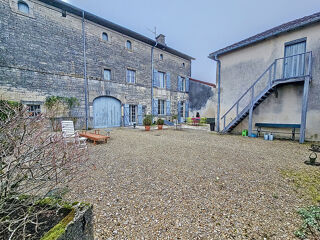  Maison � vendre 8 pi�ces 218 m�