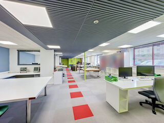   LOCAUX PROFESSIONNELS EN REZ-DE-CHAUSSEE Commercy