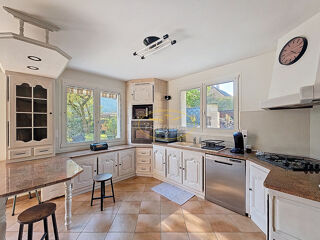  Maison � vendre 8 pi�ces 283 m�