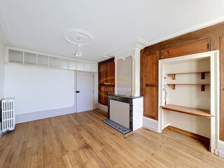  Appartement à louer 4 pièces 113 m²