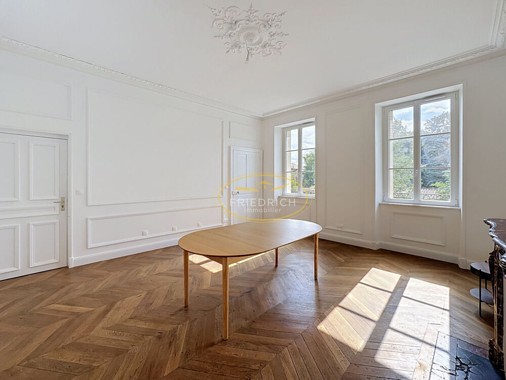   UN LOCAL PROFESSIONNEL ENTIÈREMENT RÉNOVÉ, PRÊT À ACCUEILLIR VOTRE ACTIVITÉ ! Lerouville