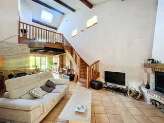  Maison � vendre 8 pi�ces 260 m�