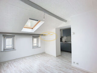  Appartement à louer 2 pièces 42 m²