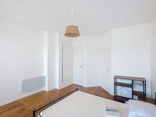  Appartement à louer 2 pièces 46 m²