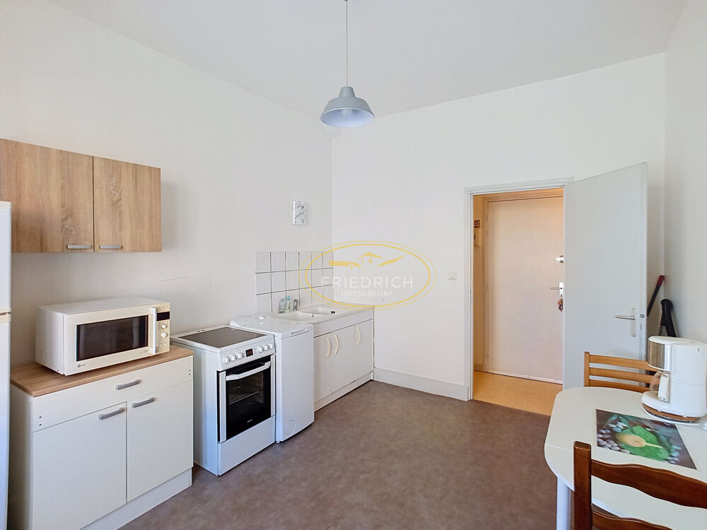 Appartement aménagé Type F1 - Centre-ville