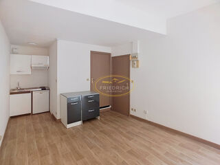  Appartement à louer 1 pièce 22 m²