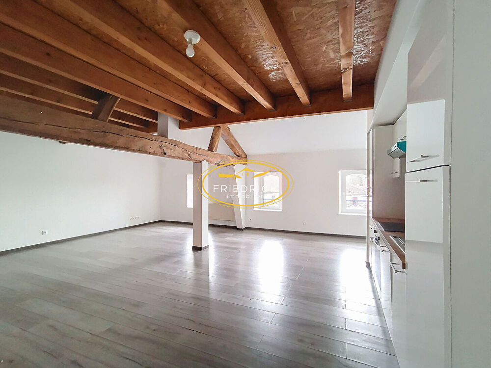 location Appartement - 4 pièce(s) - 90 m² Ligny-en-Barrois (55500)