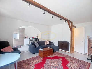  Appartement à louer 4 pièces 123 m²
