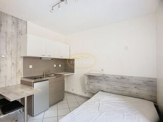  Appartement à louer 1 pièce 17 m²