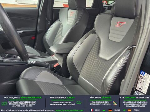 Focus ST 2.0 EcoBoost 250 2015 occasion 31850 Beaupuy