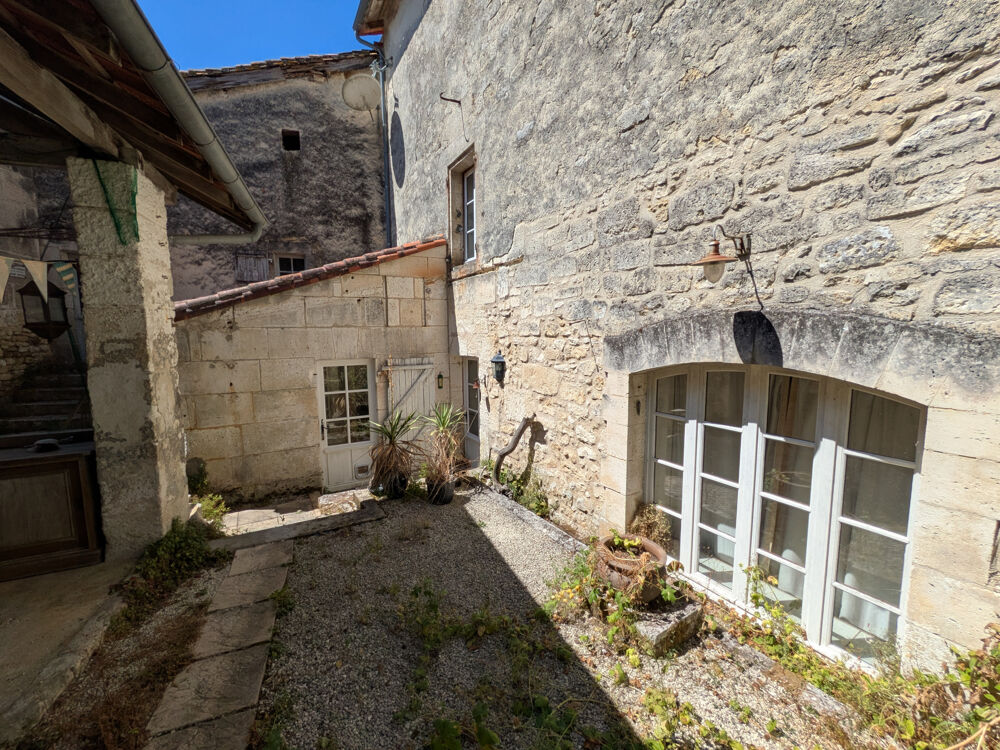 Maison bourgeoise, 210 m2, dépendances, jardin, Mareuil-en-Périgord.