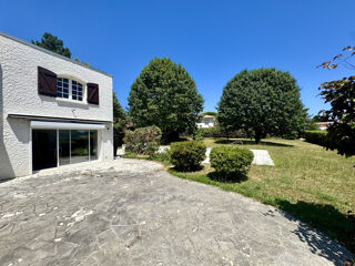  Maison � vendre 8 pi�ces 200 m�