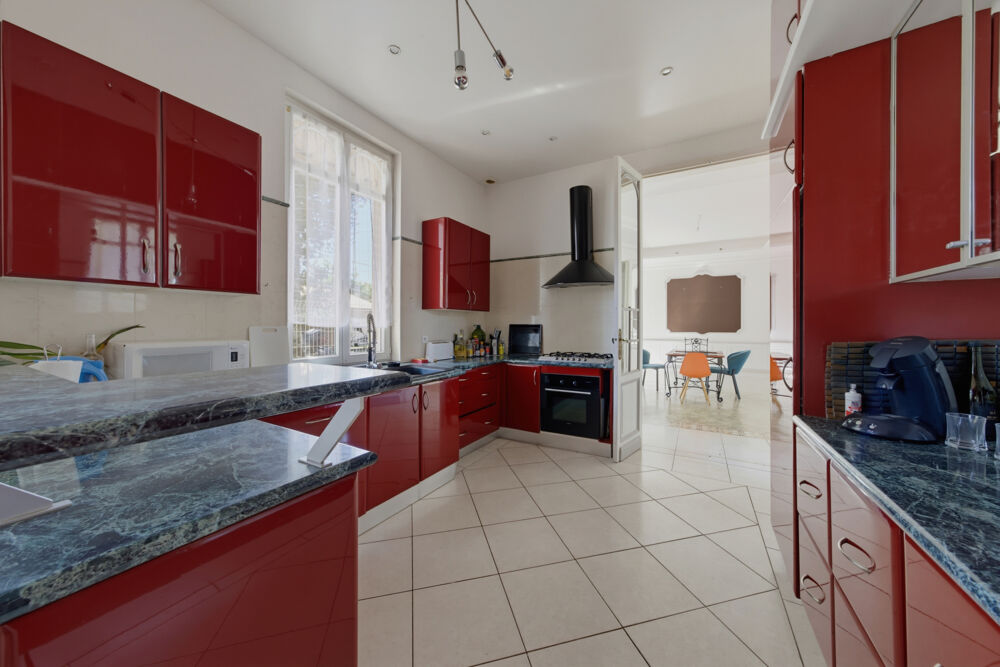 à vendre  Propriété/château Audenge (33980)