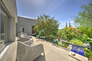  Propriété/château à vendre 7 pièces 230 m²