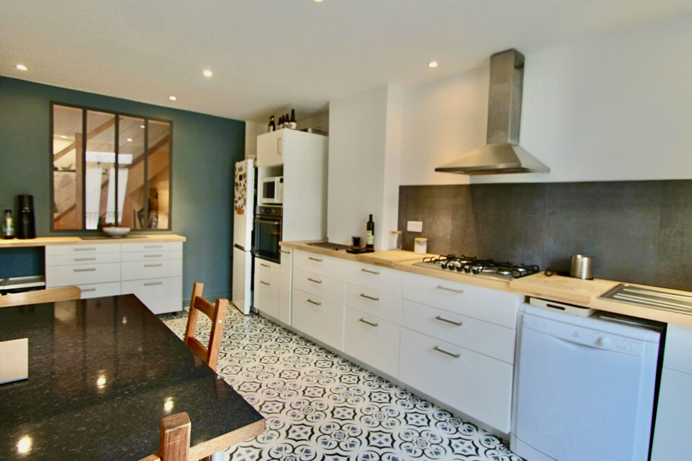 Vente Maison Maison de ville pleine de charme au cœur d'Agde 192m2 Agde