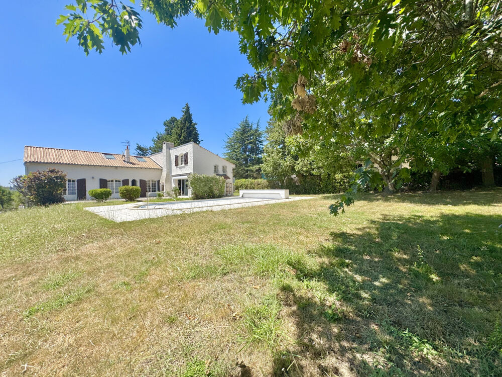 Vente Maison Maison 200m2 avec jardin et piscine Artigues pres bordeaux
