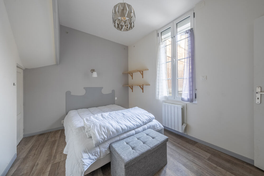 � vendre  Appartement Langoiran (33550)