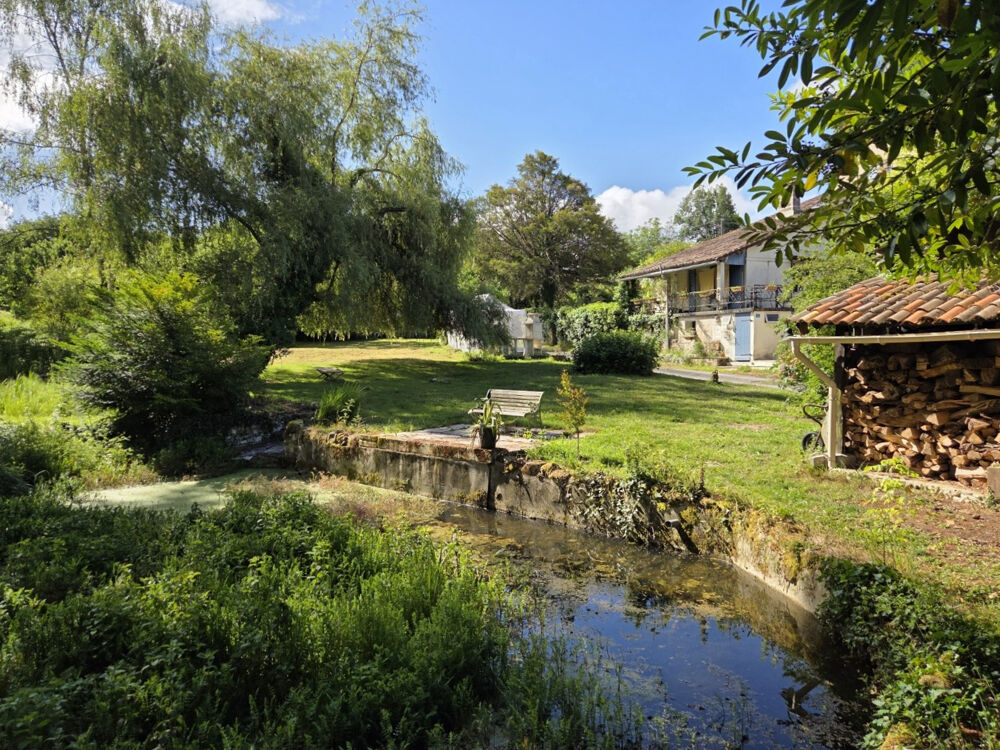 Vente Maison Propriété de charme- 350 m2- avec 2 gîtes - 24 couchages - Terrain d'1,9 Ha avec Étang - Mareuil en Périgord Mareuil