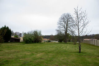  Terrain à vendre 976 m²