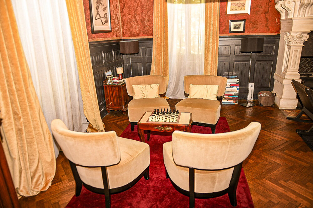 à vendre  Propriété/château Mussidan (24400)