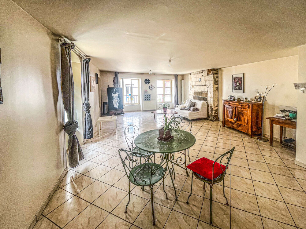 Vente Immeuble Brantôme-en-Périgord, Immeuble de caractère 250 m2, emplacement premium, projet artistique ou restaurant avec Brantome