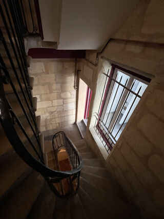  Immeuble à vendre 277 m²