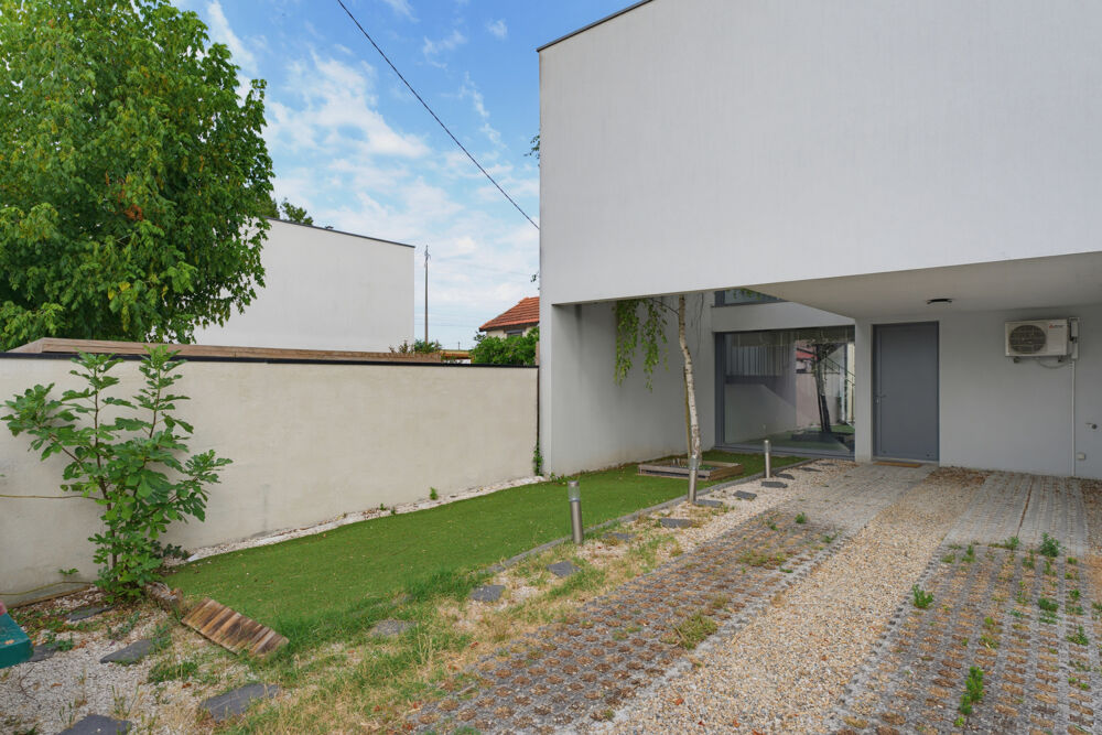 Maison 5 pièces 99 m² · à Pessac · 99 m² · 438 900 €