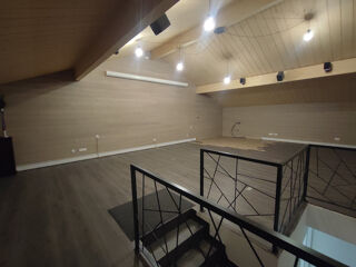  Maison � vendre 9 pi�ces 325 m�