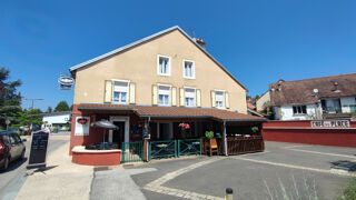 Vente Immeuble Ensemble immobilier Maison + 2 appartements + 1 Café Bavans