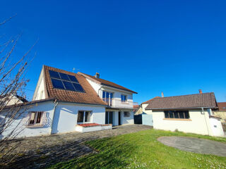  Maison � vendre 8 pi�ces 205 m�