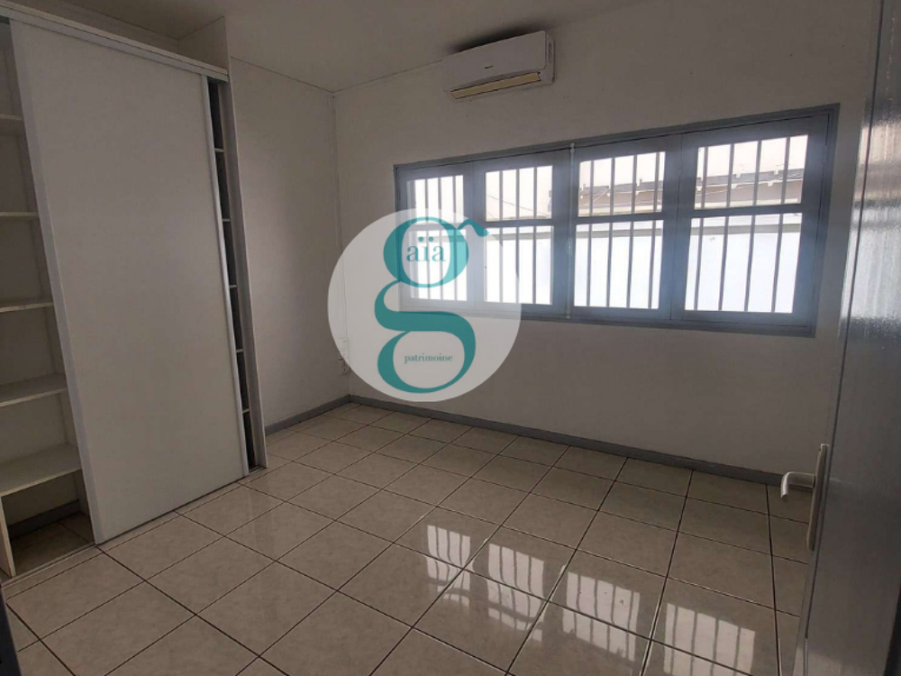   Bureaux centre-ville St-Denis 133m2 St denis