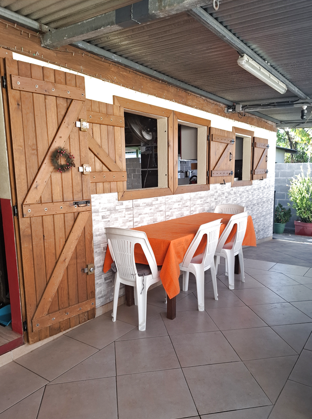 Vente Maison Charmante villa de type F4/5 de 135 m2 habitable  sur 422 m2 de terrain à Cambuston, Saint André . Cambuston