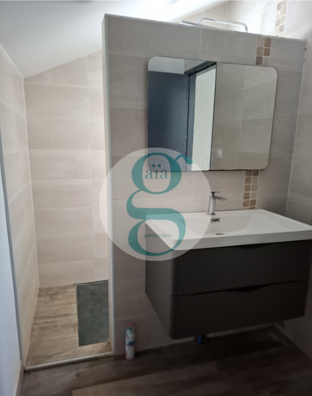 A vendre f5/6 d'env. 118m2 sur 292 m2 de terrain, bras des chevrettes, Saint André