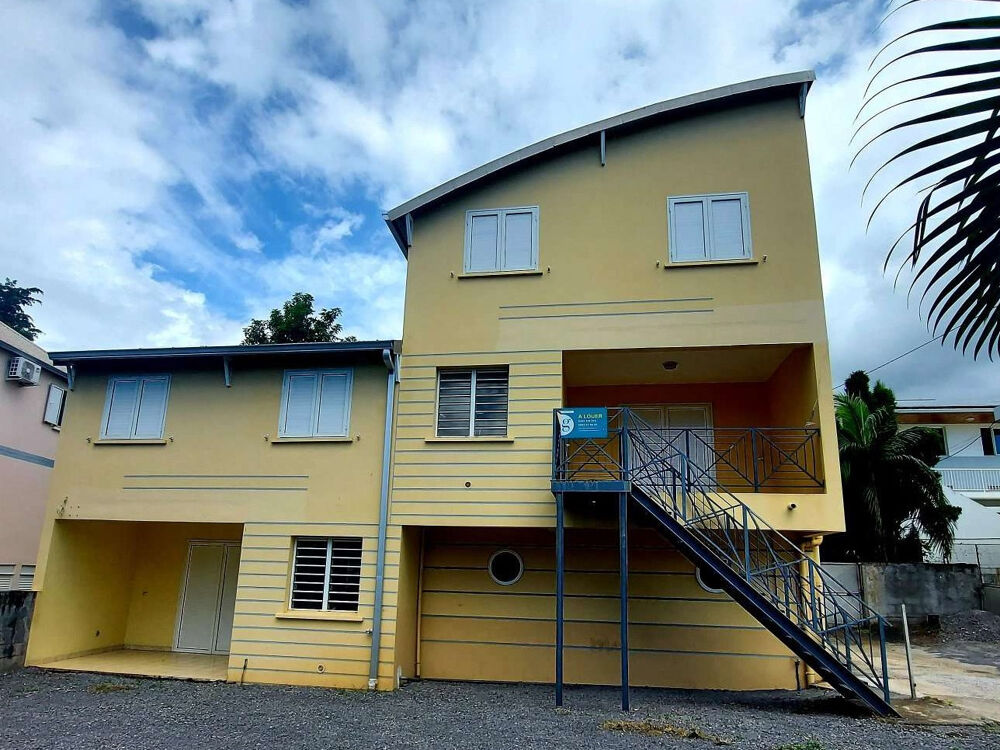   Bureaux en zone franche à Sainte Clotilde 