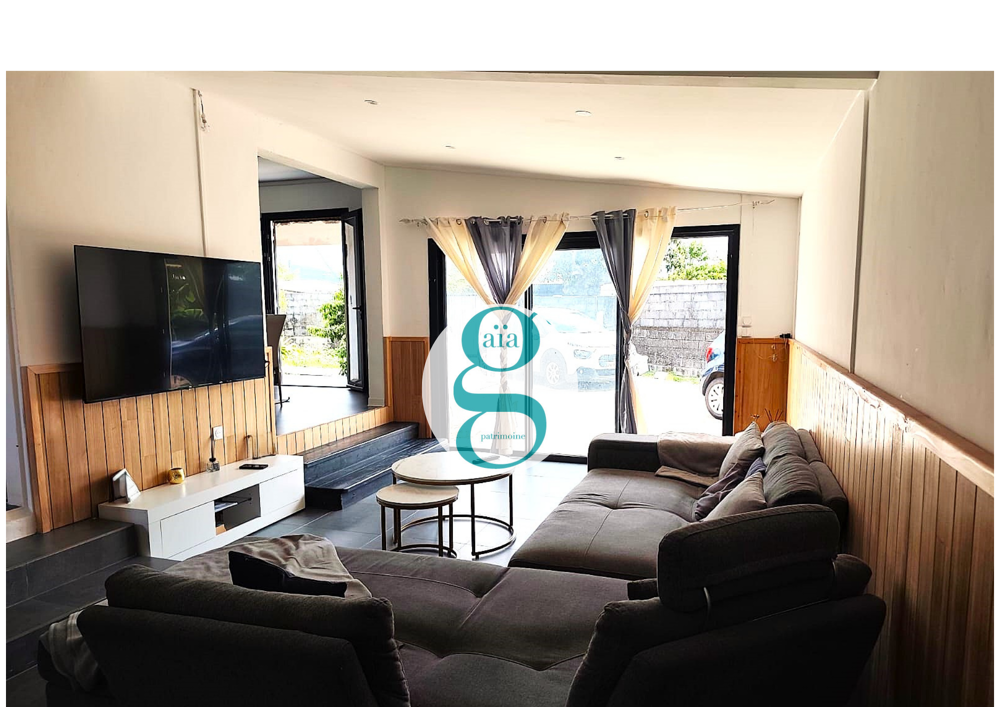 Vente Maison Villa F2/3 - env 93m2 sur un terrain de 445m2 - Cambuston - Saint-André St andre