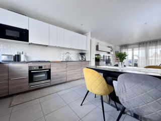  Appartement � vendre 3 pi�ces 64 m�