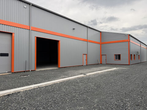   A LOUER ENTREPÔT 200m2 03300. CREUZIER-LE-NEUF 