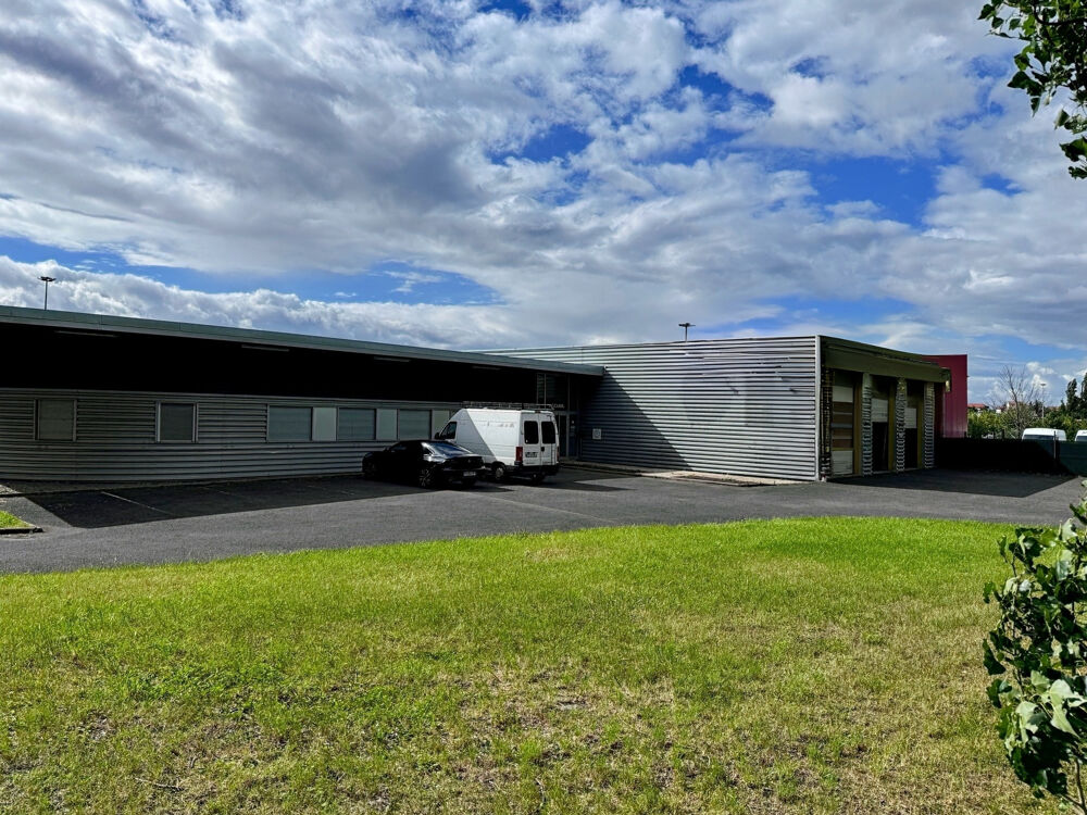   Location de Bureaux Professionnels  218 m2- Clermont-Ferrand (63000) LE BREZET Clermont ferrand