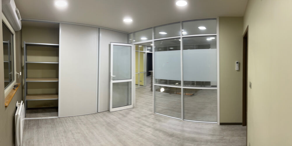 Vente Autre À vendre   Local d'activité 619 m2   Riom (63200), secteur Les Charmettes / ZAC de Layat Riom