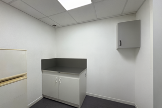   LOCAL COMMERCIAL / BUREAUX   CÉBAZAT   160 m2   VISIBILITÉ PREMIUM Cebazat