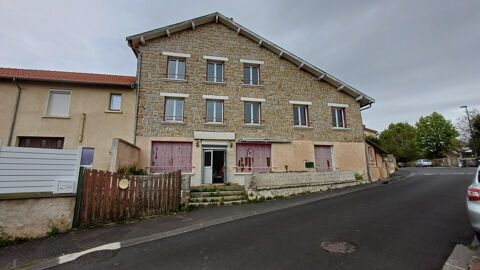 ANCIEN HOTEL RESTAURANT A RENOVER 236250 63122 St genes champanelle